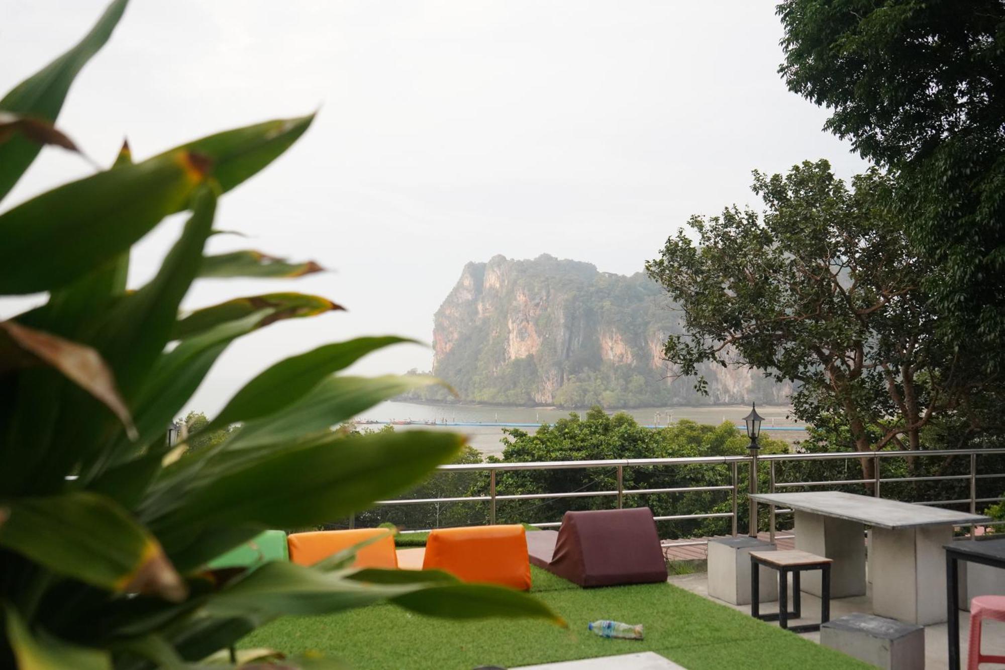 Blanco Hideout Railay - Youth Hostel 18 To 35 Only Praia de Railay Exterior foto